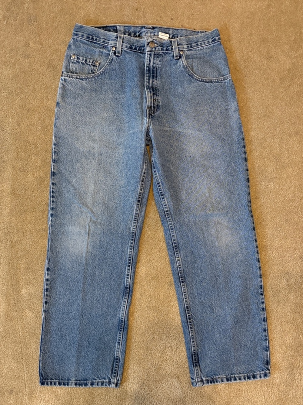 Vintage Mens L2 Silver Tab Levi's Loose Fit Denim Jeans in Light Blue